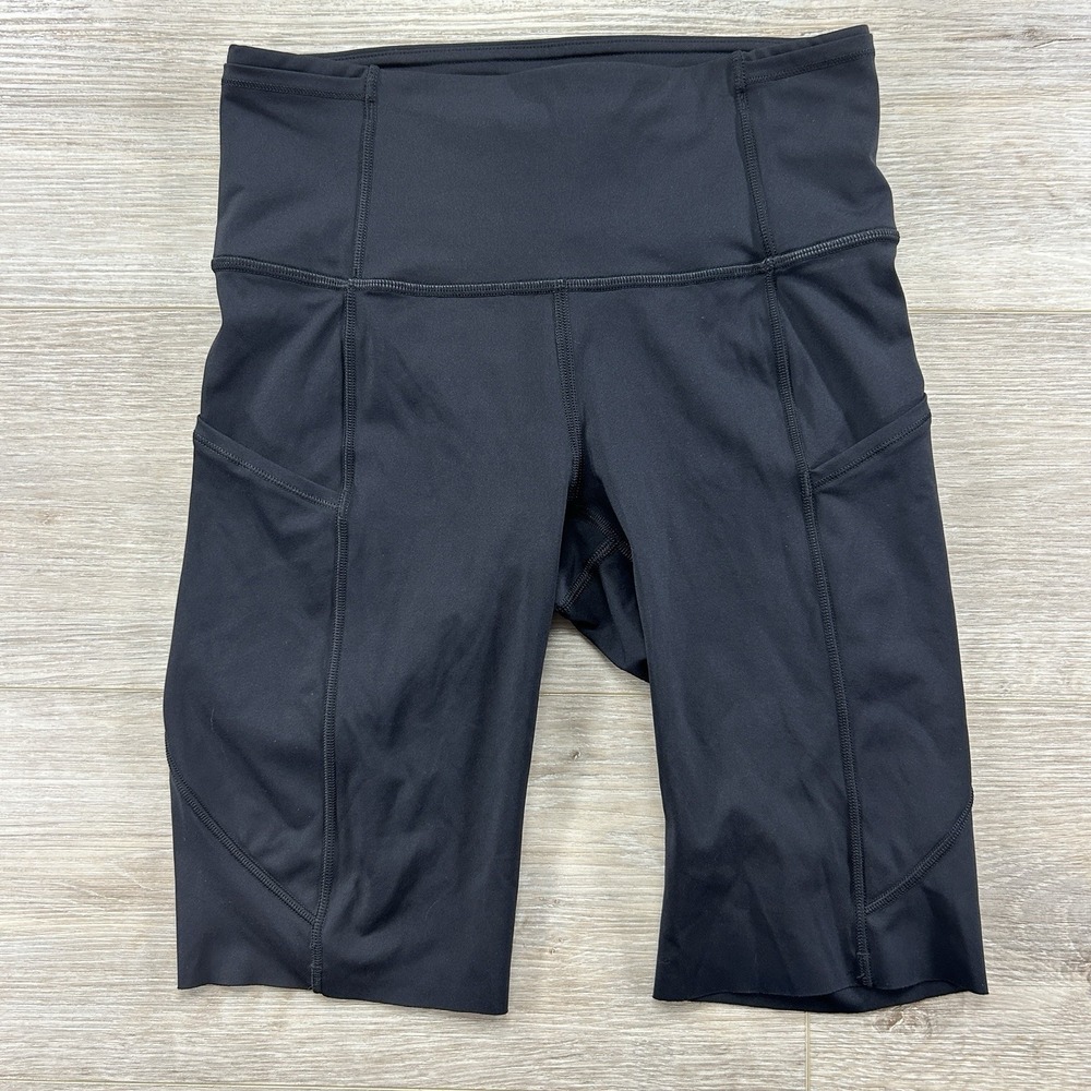 Lululemon Size 4 Fast And Free Short 10" *Non-Reflective Bike Shorts Pockets